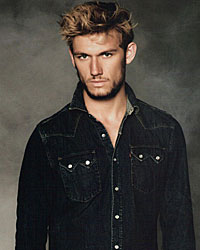 Alex Pettyfer